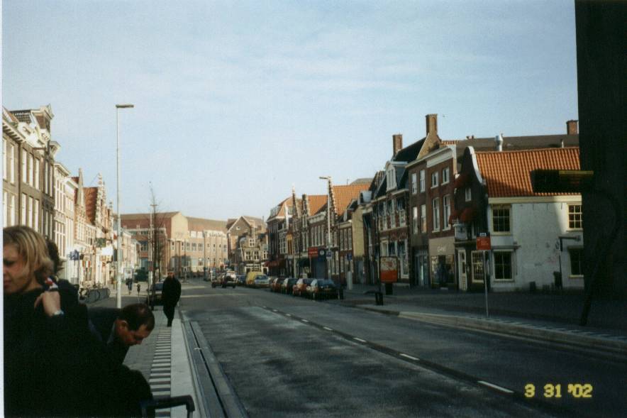 waiting_for_bus.jpg